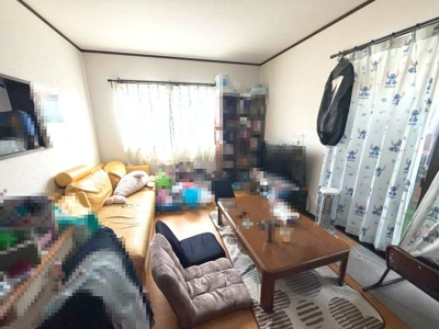 【居間・リビング】 | 千葉県市原市光風台5丁目　南東向き　4LDK