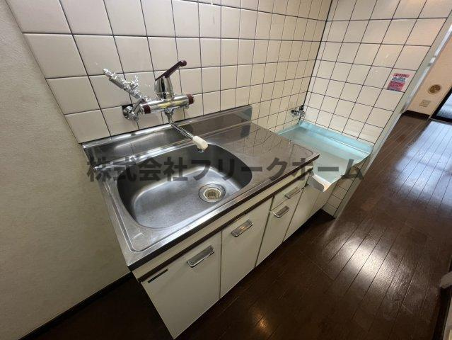 小金井市本町１丁目の賃貸マンションのキッチン