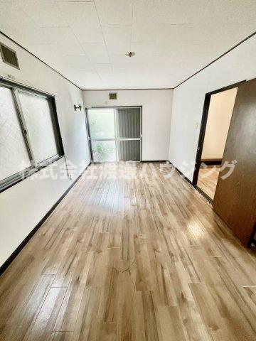 片山町1丁目貸家の寝室