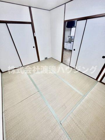 片山町1丁目貸家の寝室