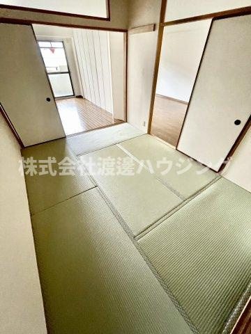 アラメダ江坂の和室