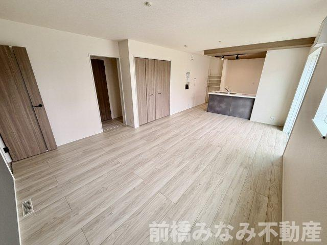 【新築平屋】前橋市朝倉町３丁目01期　限定１棟　リナージュ　新築建売の居間・リビング|おしゃれな居間です