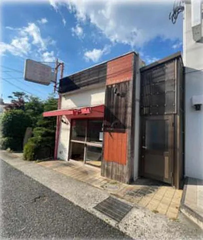 大津市一里山１丁目の店舗