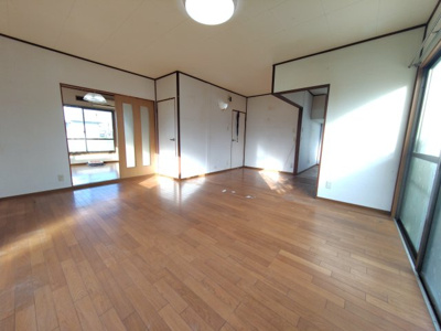 【居間・リビング】 | 物部１丁目549-2戸建て