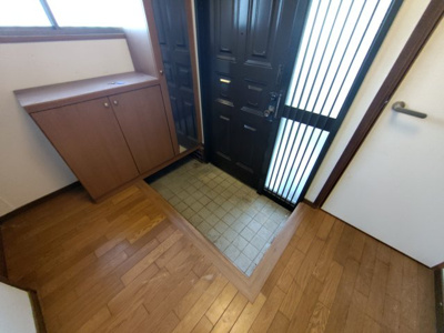 【玄関】 | 物部１丁目549-2戸建て