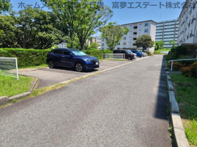 【駐車場】 | 泉北竹城台二丁1-7号棟