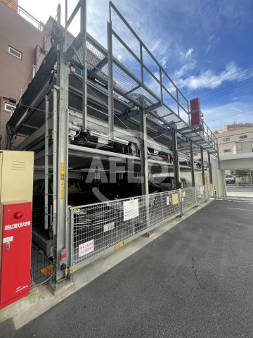 ユニハイム中之島堂島川タワーレジデンス(福島小学校)の駐車場|ユニハイム中之島堂島川タワーレジデンス　駐車場