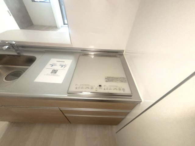 セレニテ神戸駅前アリエのキッチン