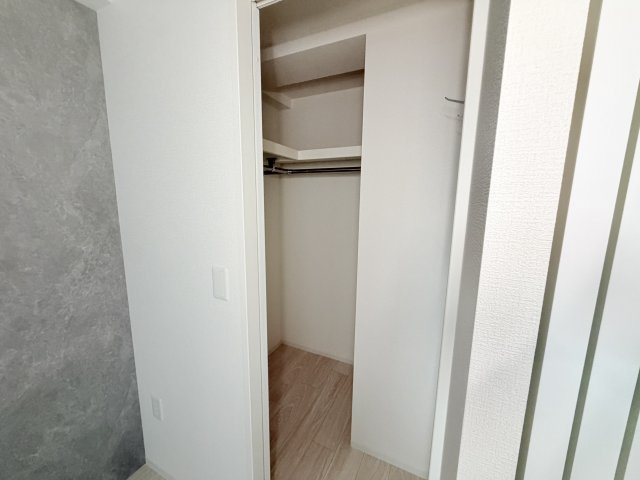 セレニテ神戸駅前アリエの収納