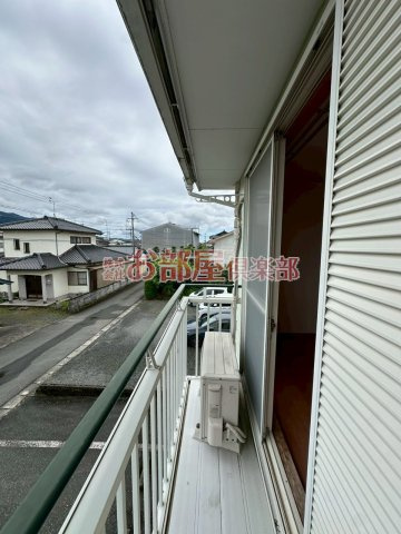 みのおハイムのバルコニー|落ち着いた時間を過ごせるバルコニーです