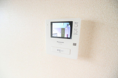 来訪者を確認できるモニターホン