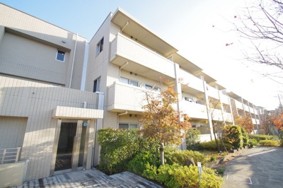 【外観】キュロコ玉川学園　東棟