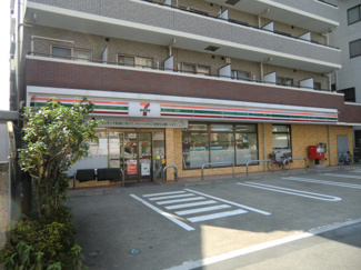 セブンイレブン北区岩淵店まで450ｍ