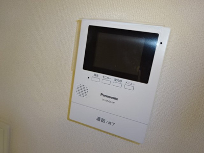 【内装】 | クレシア | カメラ付インターホン