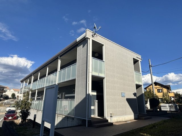 レオネクストラージヒル