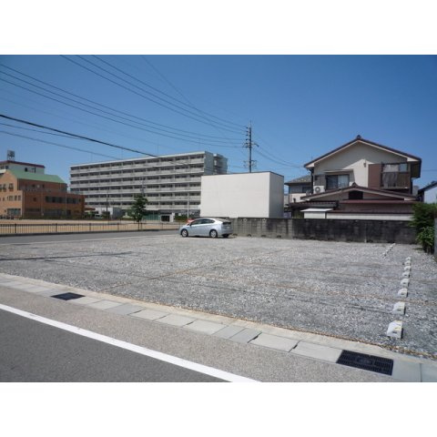 加納大黒町2丁目駐車場の駐車場