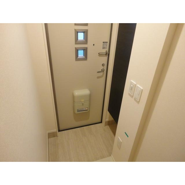 グレーシアPiPoの玄関