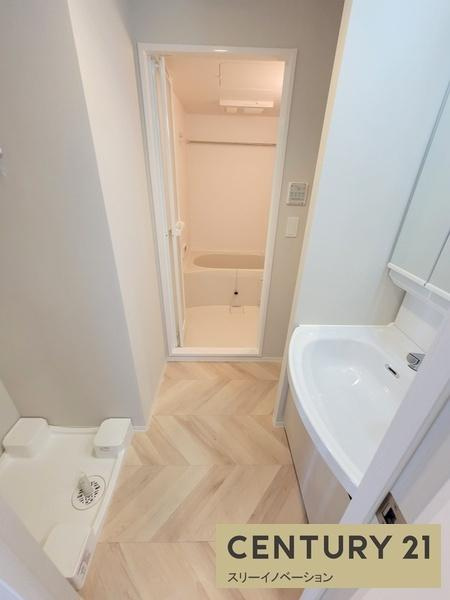 Louis Residence 弁天町の洗面所|★水廻りこんな感じです★