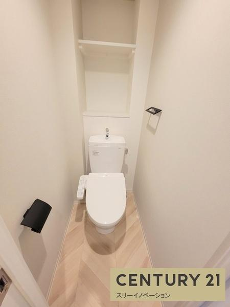 Louis Residence 弁天町のトイレ|★温水洗浄暖房便座付き★