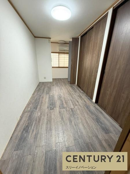 大正区三軒家西１丁目中古戸建の洋室