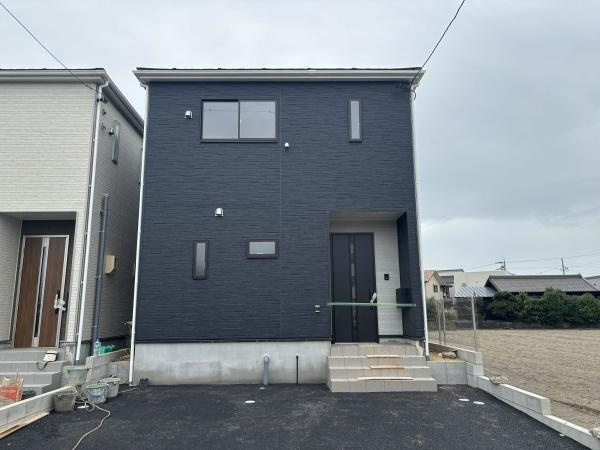 碧南市浜田町第1　全2棟・1号棟