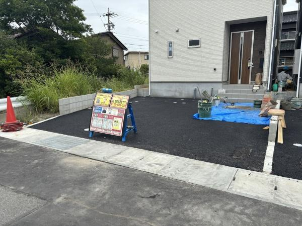 碧南市浜田町第1　全2棟・2号棟の駐車場|広々２台駐車できます！