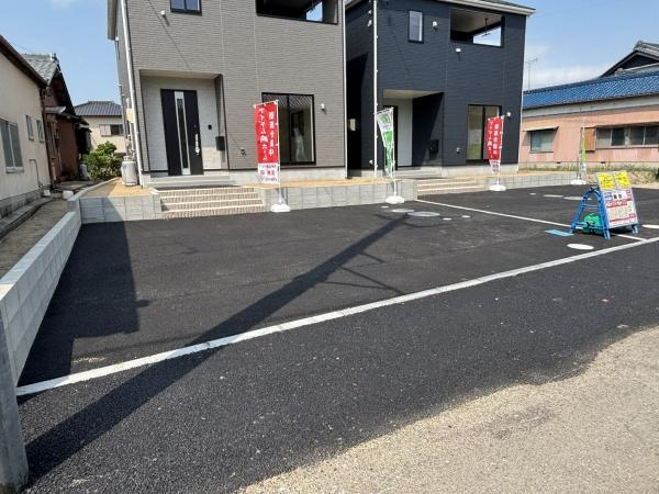安城市小川町第10　全3棟・3号棟の駐車場|３台駐車できます