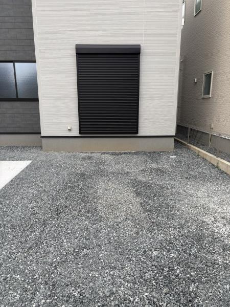 碧南市笹山町3丁目　全2棟・1号棟の庭|ウッドデッキやBBQ。想像が膨らむお庭
