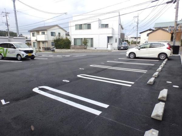 【駐車場】 | ロイヤルステージ西津田