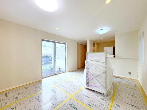 相模原市南区麻溝台５丁目の中古一戸建の居間・リビング