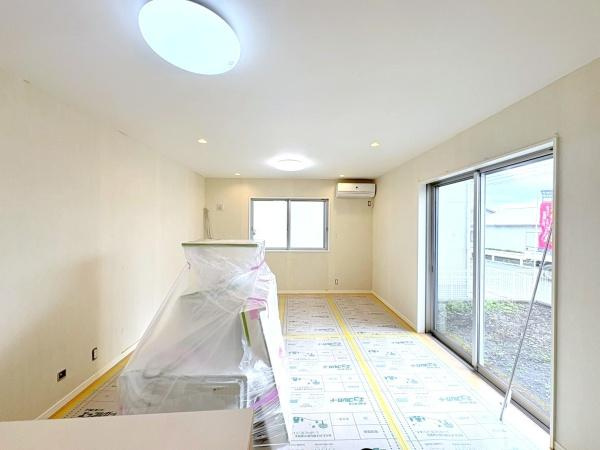 相模原市南区麻溝台５丁目の中古一戸建の居間・リビング
