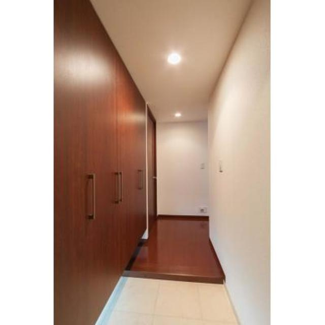 クレストプライムタワー芝の玄関|※写真は同タイプ住戸です。