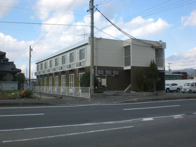 レオパレス潮音の外観