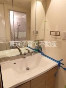 グランカーサ文京千石の洗面所