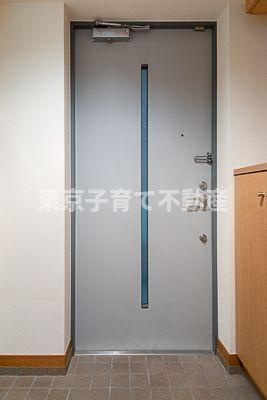 目白台ガーデンの玄関