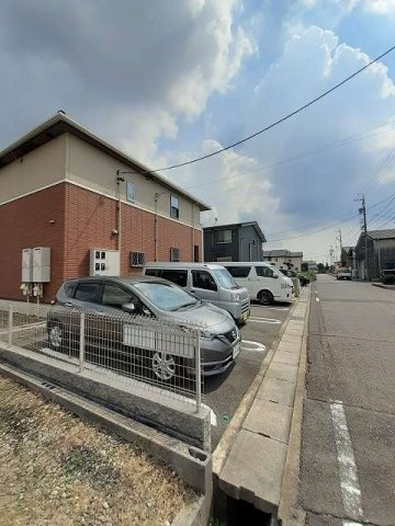 グレイス・Ｋの駐車場
