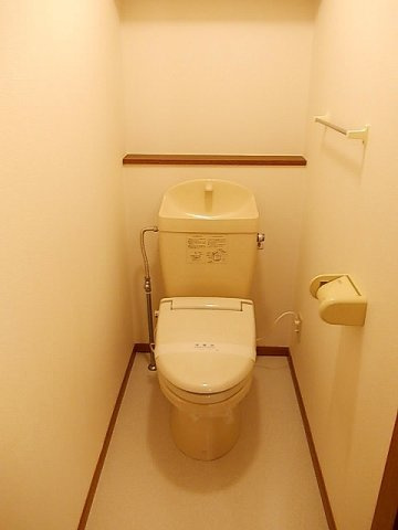 ベルフラワーのトイレ|清潔感のあるトイレです