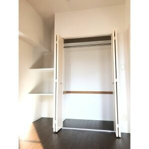 サンエスケーイワタ丸の内の収納