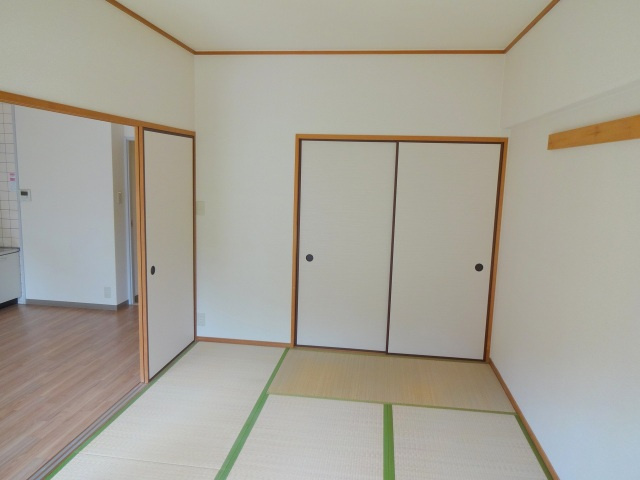 田部ビルの和室