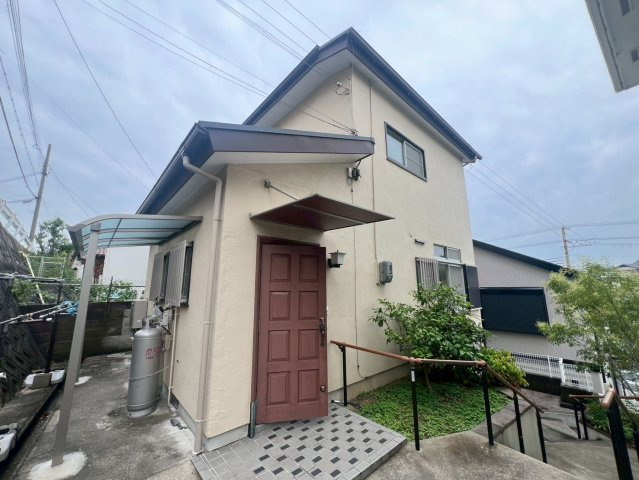 舞子坂3丁目貸家