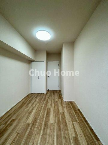 ビューネタワー平井の子供部屋|【子供部屋】お子様を持つ家庭の約6割が「家族や子どものため」に購入を希望。入学後の転校を避け、広い空間でのびのび育てたいなどの親心が、家探しのきっかけになっているようです。