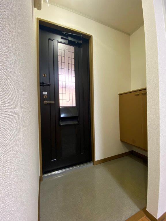 サンハイツ西仙北Ａ棟の玄関
