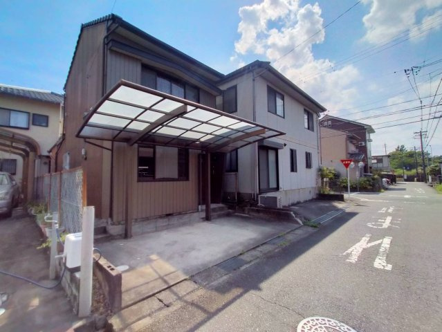 愛知県稲沢市平和町上前浪戸建ての外観|外観もきれいです