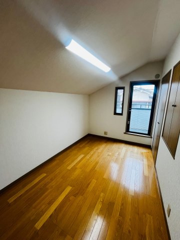 千鳥が丘3丁目戸建の居間・リビング