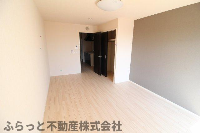 仮）阿見町岡崎新築アパートの居間・リビング|こちらの居間で趣味の時間をお楽しみください