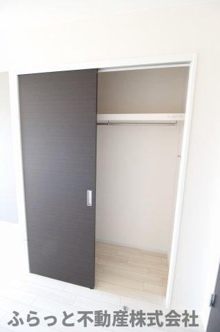 仮）阿見町岡崎新築アパートの収納|こまごまとしたものを収納できそうですね