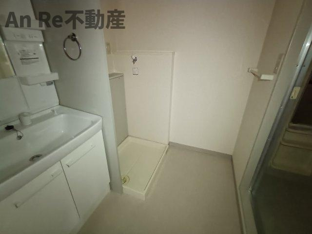 川口市戸塚２丁目の賃貸マンションの洗面所|別部屋イメージ写真
