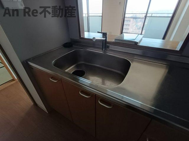川口市戸塚２丁目の賃貸マンションのキッチン|別部屋イメージ写真
