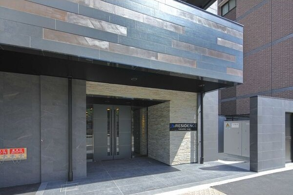 S-RESIDENCE高岳bresa(ブレサ)のエントランス