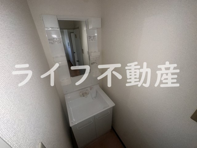 プレアール枚岡の独立洗面台